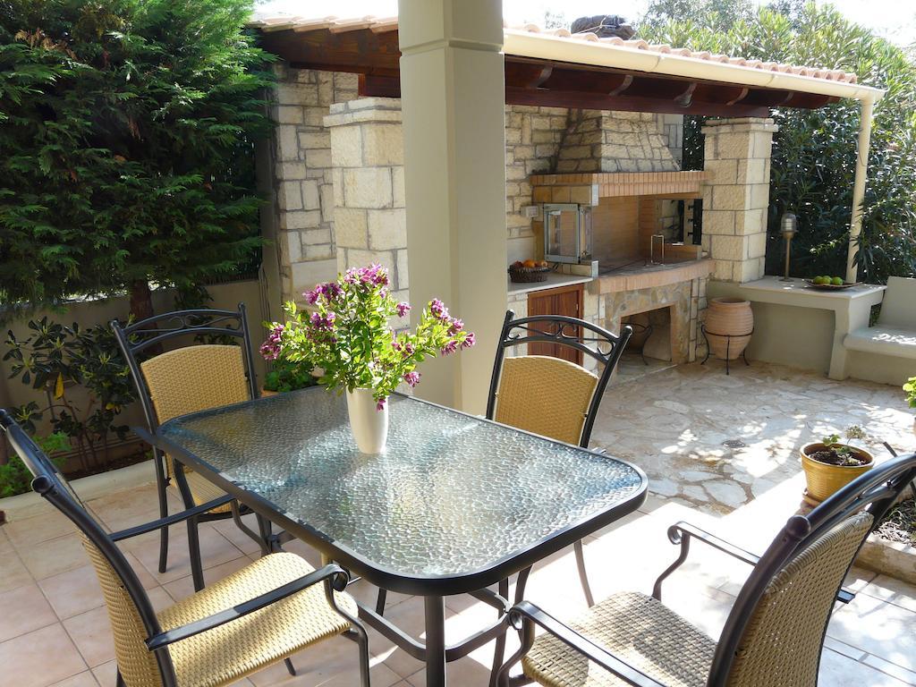 Villa Aliki Барбати Экстерьер фото